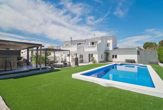 Villa - Wiederverkauf - Ciudad Quesada - Rojales