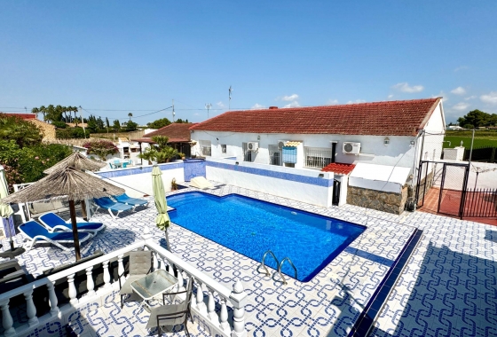 Villa - Wiederverkauf - Dolores - Comunidad Valenciana