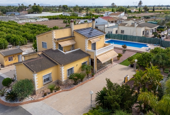 Villa - Wiederverkauf - Elche - La Hoya