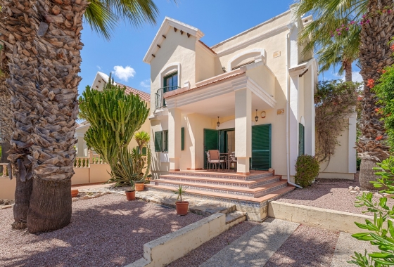 Villa - Wiederverkauf - Orihuela Costa - Costa Blanca