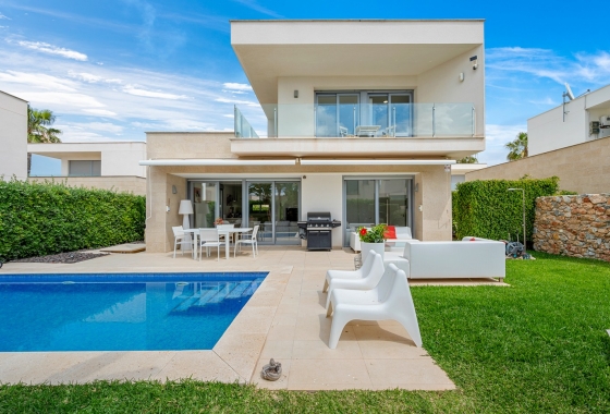 Villa - Wiederverkauf - Orihuela Costa - Costa Blanca