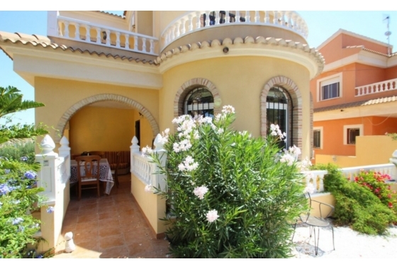 Villa - Wiederverkauf - Orihuela Costa - Costa Blanca