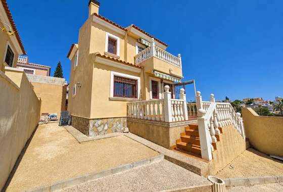 Villa - Wiederverkauf - Orihuela Costa - Costa Blanca
