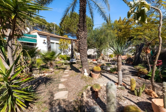 Villa - Wiederverkauf - Orihuela Costa - MCO-44133