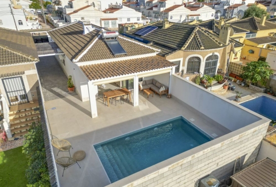 Villa - Wiederverkauf - Torrevieja - Costa Blanca