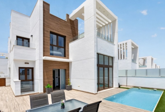 Villa - Wiederverkauf - Torrevieja - Costa Blanca