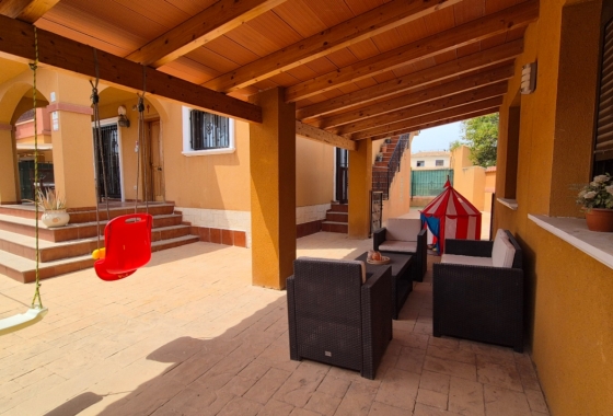 Villa - Wiederverkauf - Torrevieja - Costa Blanca