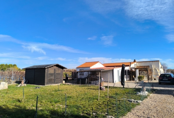 Villa - Wiederverkauf - Villena - Inland