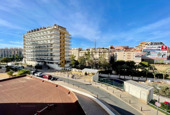 Wohnung - Wiederverkauf - Benidorm - Benidorm