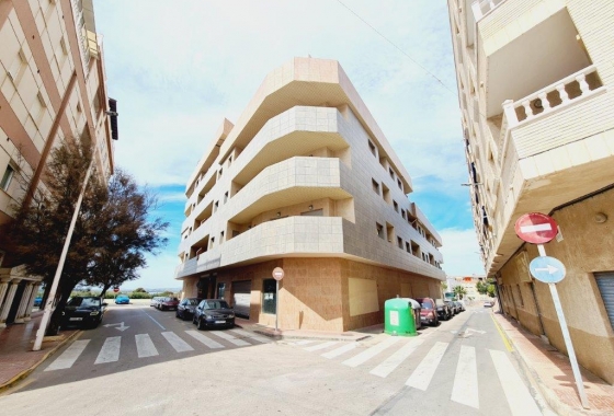 Wohnung - Wiederverkauf - La Mata - Costa Blanca