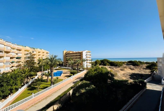 Wohnung - Wiederverkauf - La Mata - Costa Blanca