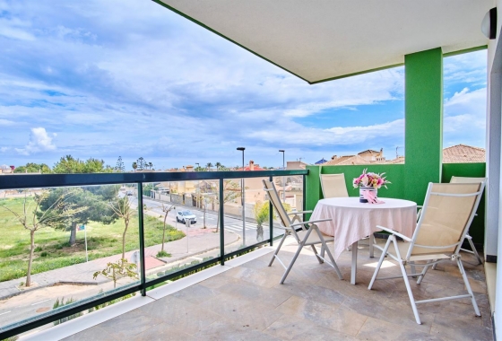Wohnung - Wiederverkauf - Mil Palmeras - Costa Blanca