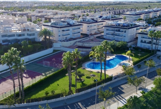 Wohnung - Wiederverkauf - Mil Palmeras - Costa Blanca