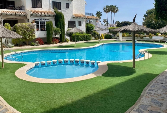 Wohnung - Wiederverkauf - Orihuela Costa - Cabo Roig