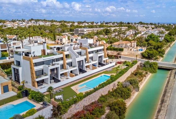 Wohnung - Wiederverkauf - Orihuela Costa - Costa Blanca