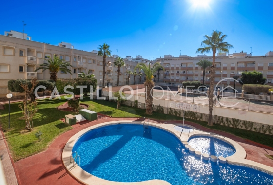 Wohnung - Wiederverkauf - Torrevieja - CAH-20319