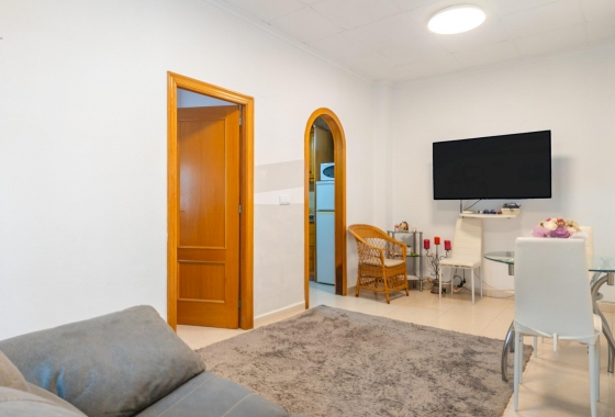 Wohnung - Wiederverkauf - Torrevieja - Centro