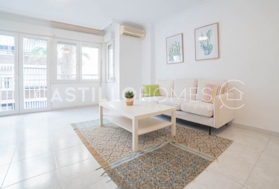 Wohnung - Wiederverkauf - Torrevieja - Centro