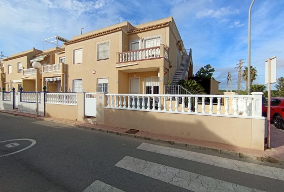 Wohnung - Wiederverkauf - Torrevieja - El Limonar