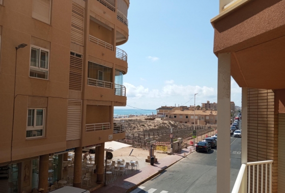 Wohnung - Wiederverkauf - Torrevieja - La Mata