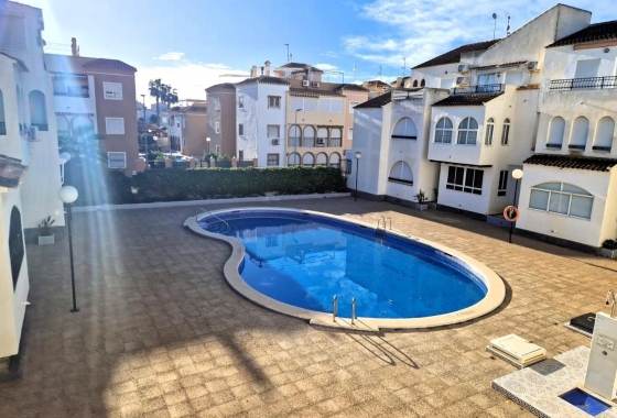 Wohnung - Wiederverkauf - Torrevieja - La Veleta