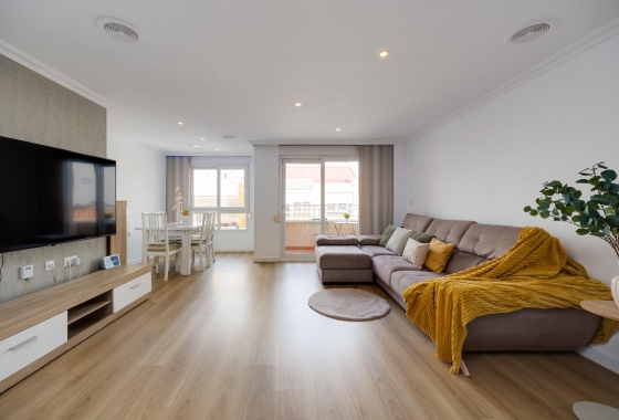 Wohnung - Wiederverkauf - Torrevieja - MCO-88561