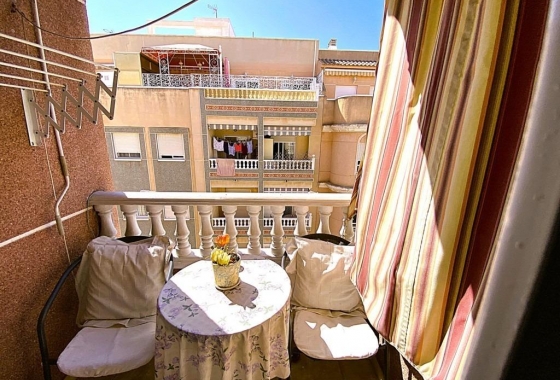 Wohnung - Wiederverkauf - Torrevieja - Playa del Cura