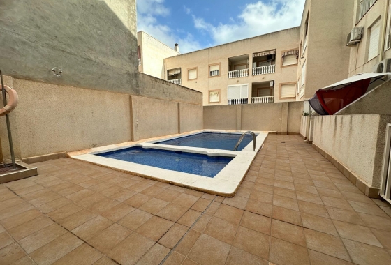 Wohnung - Wiederverkauf - Torrevieja - Playa del Cura