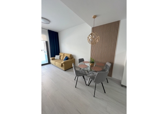 Wohnung - Wiederverkauf - Torrevieja - Playa del Cura
