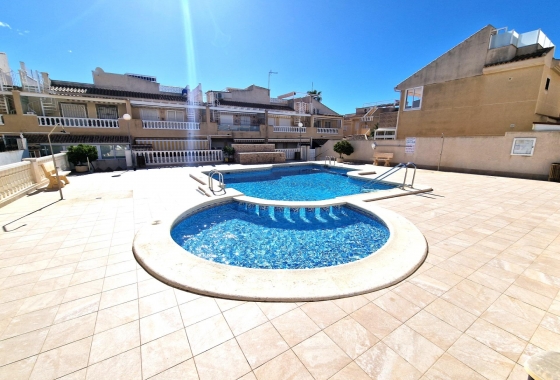 Wohnung - Wiederverkauf - Torrevieja - Torrejón