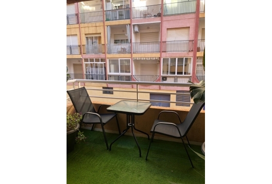 Wohnung - Wiederverkauf - Torrevieja - Torrevieja