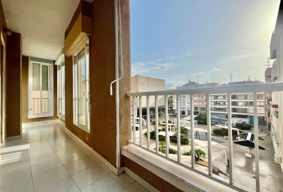 Wohnung - Wiederverkauf - Torrevieja - Torrevieja