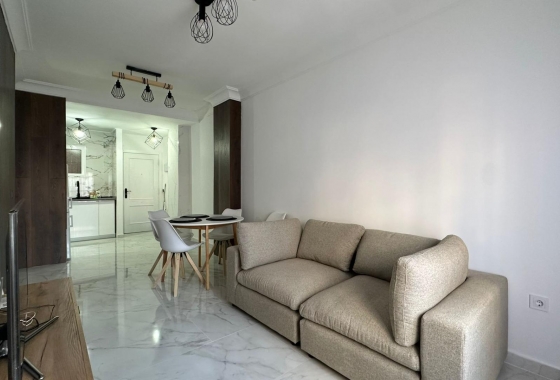 Wohnung - Wiederverkauf - Torrevieja - Torrevieja