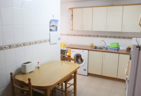 Herverkoop - Appartement / flat - Rafal - Inland