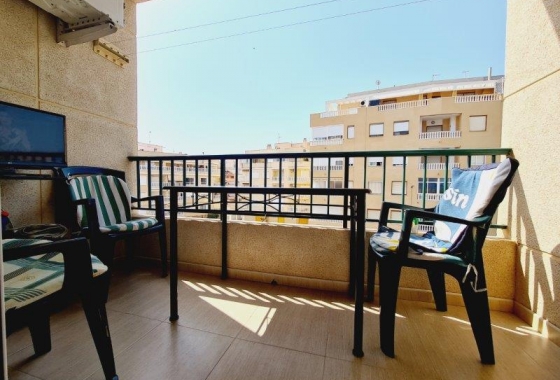 Resale - Apartment / flat - La Mata - Costa Blanca