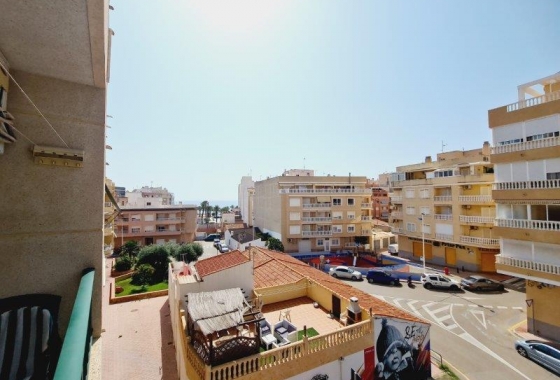 Resale - Apartment / flat - La Mata - Costa Blanca