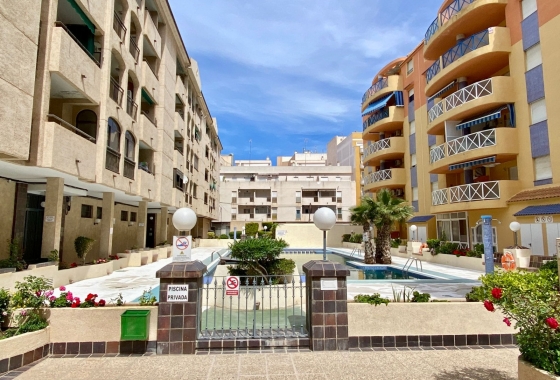 Herverkoop - Appartement / flat - Torrevieja