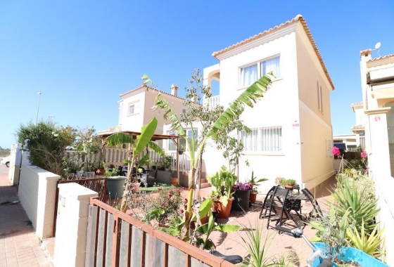 Herverkoop - Villa - Orihuela Costa - Costa Blanca