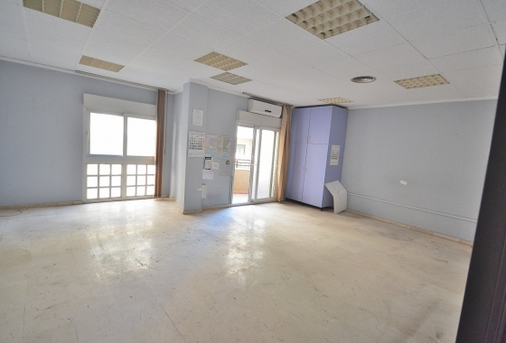 Herverkoop - Appartement / flat - Torrevieja - Centro