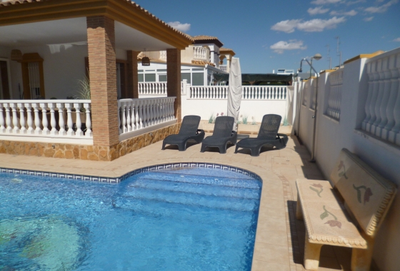 Herverkoop - Villa - Pilar de la Horadada - Costa Blanca