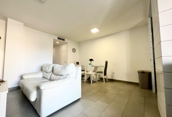 Herverkoop - Appartement / flat - Torrevieja - Centro