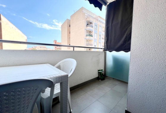 Herverkoop - Appartement / flat - Torrevieja - Centro