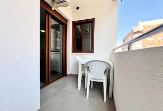 Herverkoop - Appartement / flat - Torrevieja - Centro