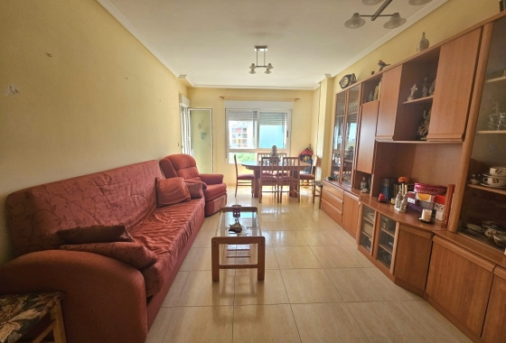 Herverkoop - Appartement / flat - Almoradí - Center