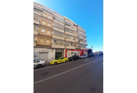 Herverkoop - Appartement / flat - Torrevieja - Costa Blanca