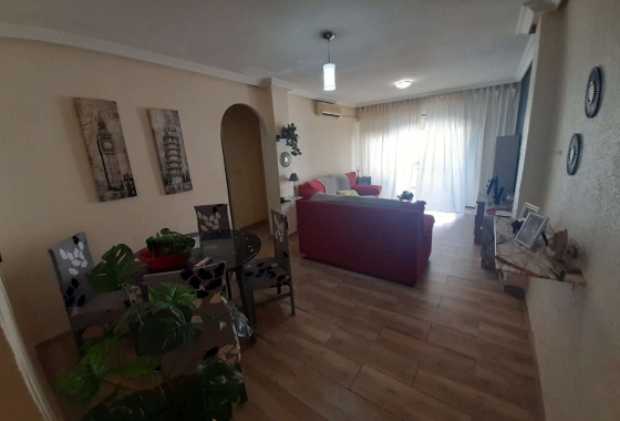 Herverkoop - Appartement / flat - Torrevieja - Costa Blanca