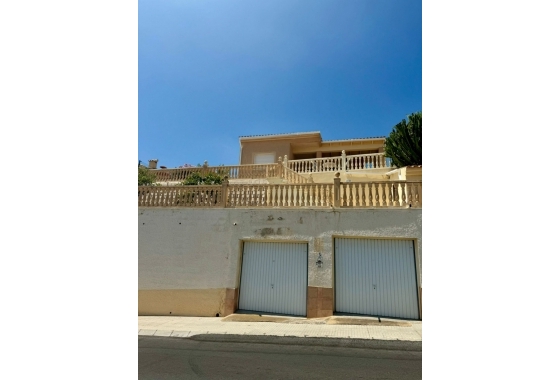 Herverkoop - Villa - La Nucía - Costa Blanca