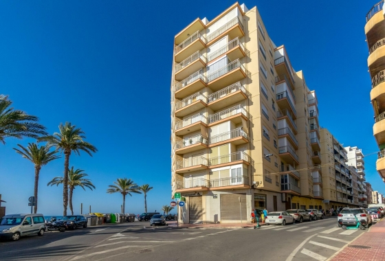 Herverkoop - Appartement / flat - Torrevieja - Playa del Cura