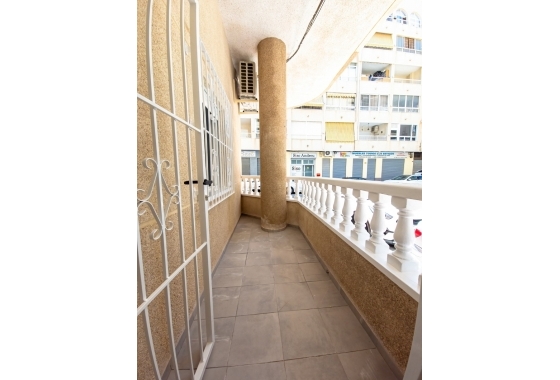 Herverkoop - Appartement / flat - Torrevieja - Costa Blanca