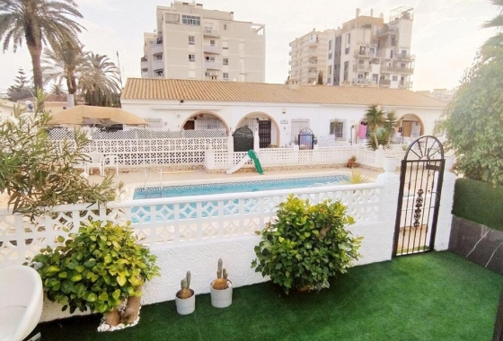 Herverkoop - Bungalow - Torrevieja - Nueva Torrevieja